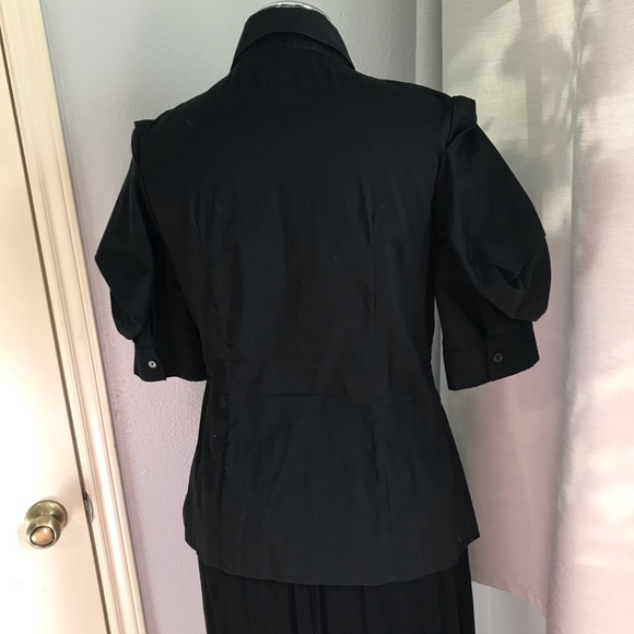 Robbi and Nikki black shirt w puff short sleeves - Picture 6 of 16